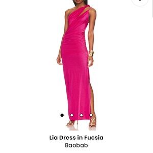 NWT REVOLVE Lia dress in fucsia